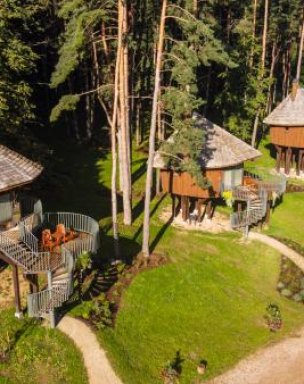 LVM gamtos parko glampingas